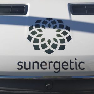 Auto belettering pdb reclame Sunergetic_1